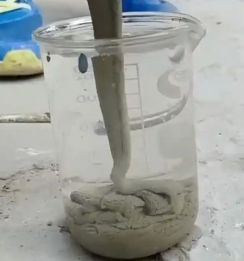 蒸湘水工混凝土絮凝剂，水下抗分散剂的作用及施工方法